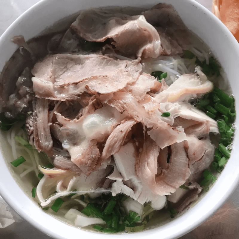 Gầu bò nấu phở ngon